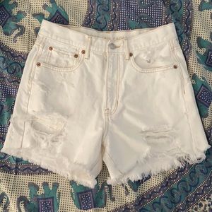 90’s boyfriend jean short
